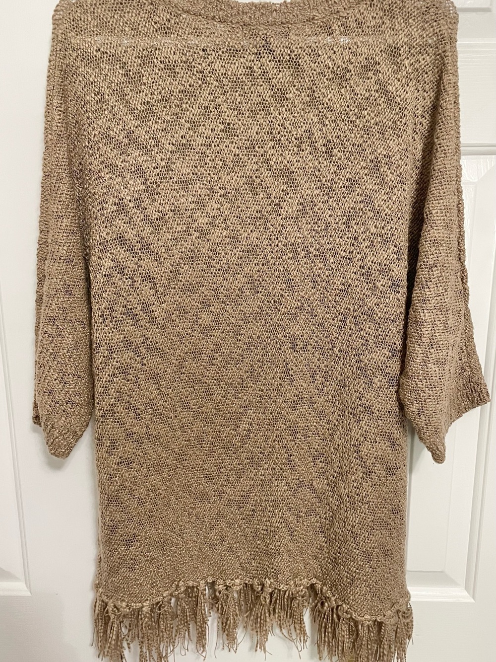 Signature Studio Tan Fringe-Hem Crewneck Sweater - Picture 2 of 3